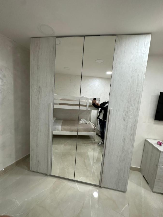 Chloehouse Apartment Napoli Exterior foto